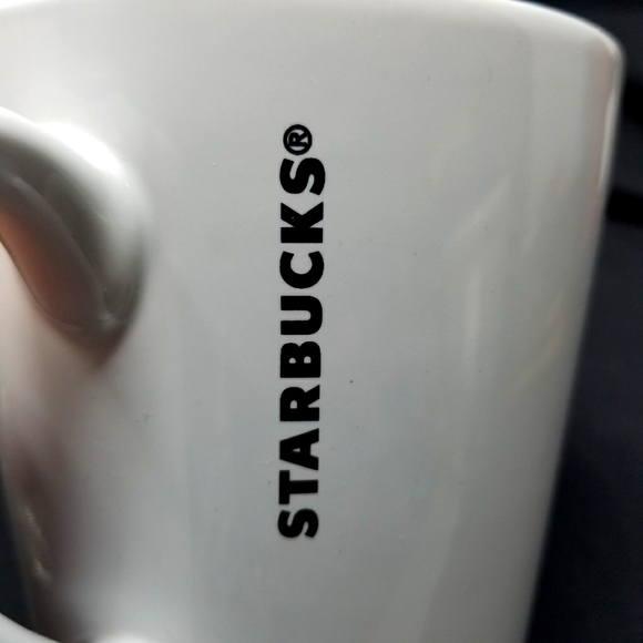 STARBUCKS 2017 14.2 FL OZ MUG W/GREEN SIREN LOGO - Picture 3 of 8